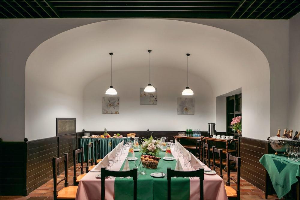 Ambassador Zlata Husa Praga Zewnętrze zdjęcie Restaurant