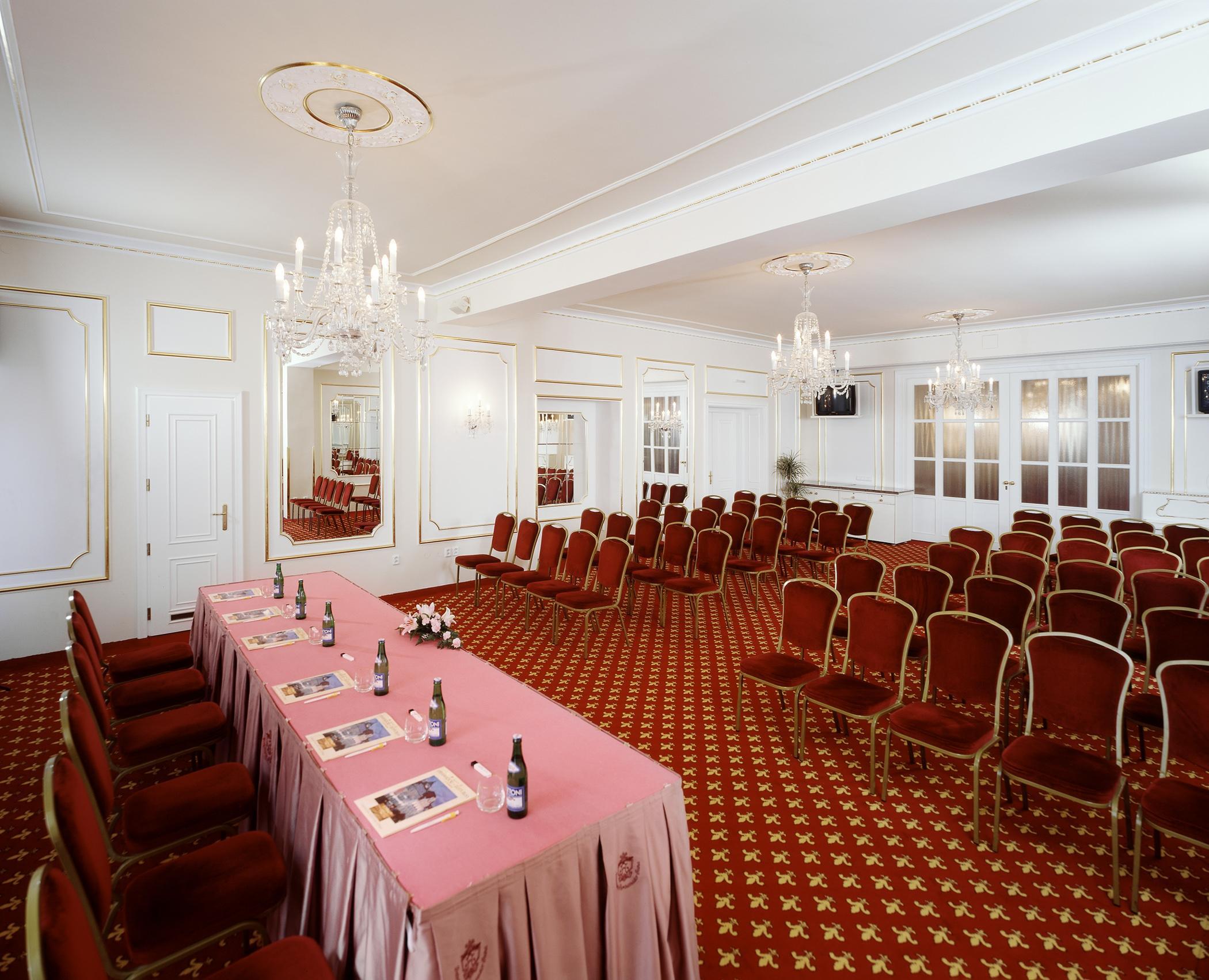 Ambassador Zlata Husa Praga Zewnętrze zdjęcie The ballroom