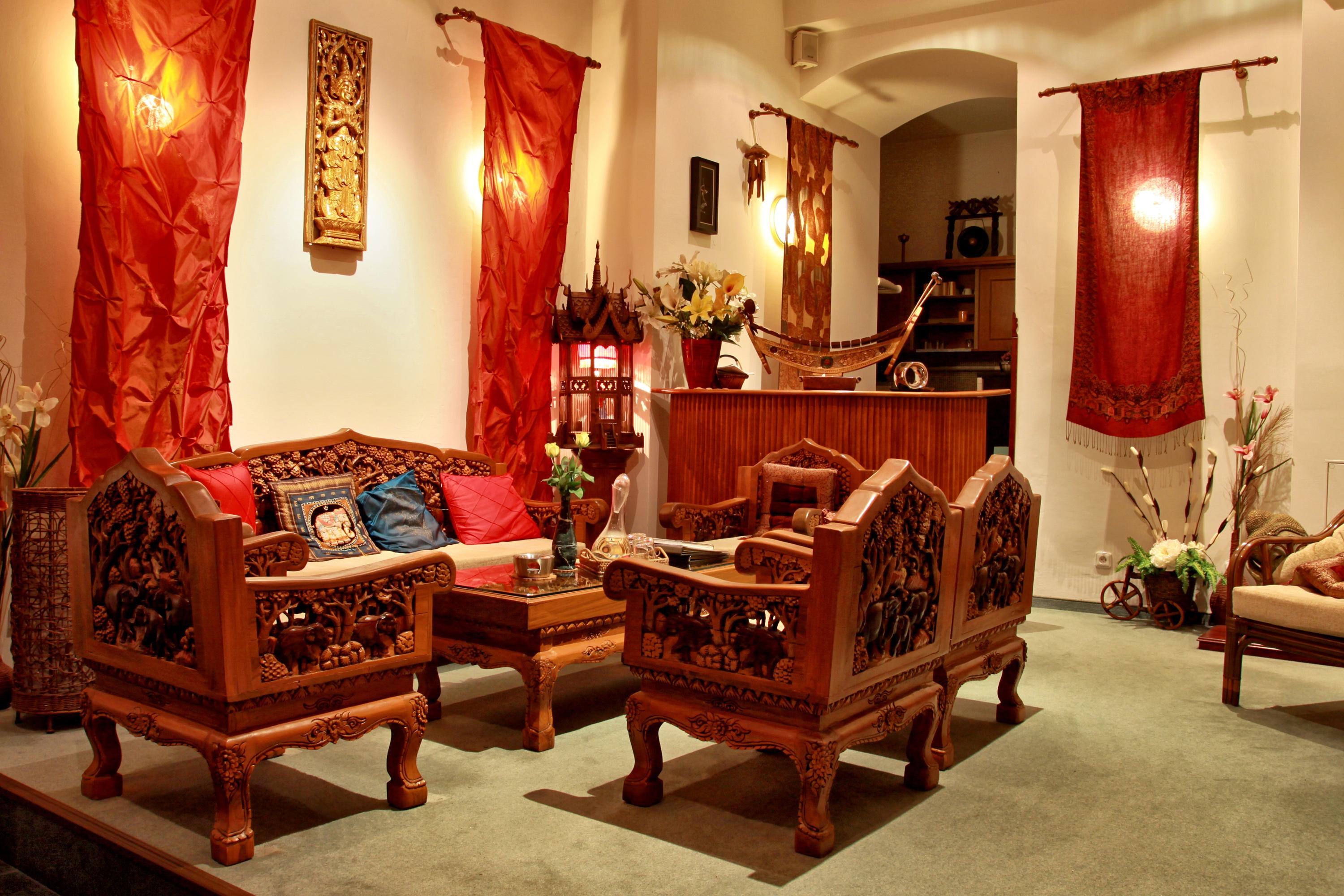 Ambassador Zlata Husa Praga Zewnętrze zdjęcie Thai style furniture