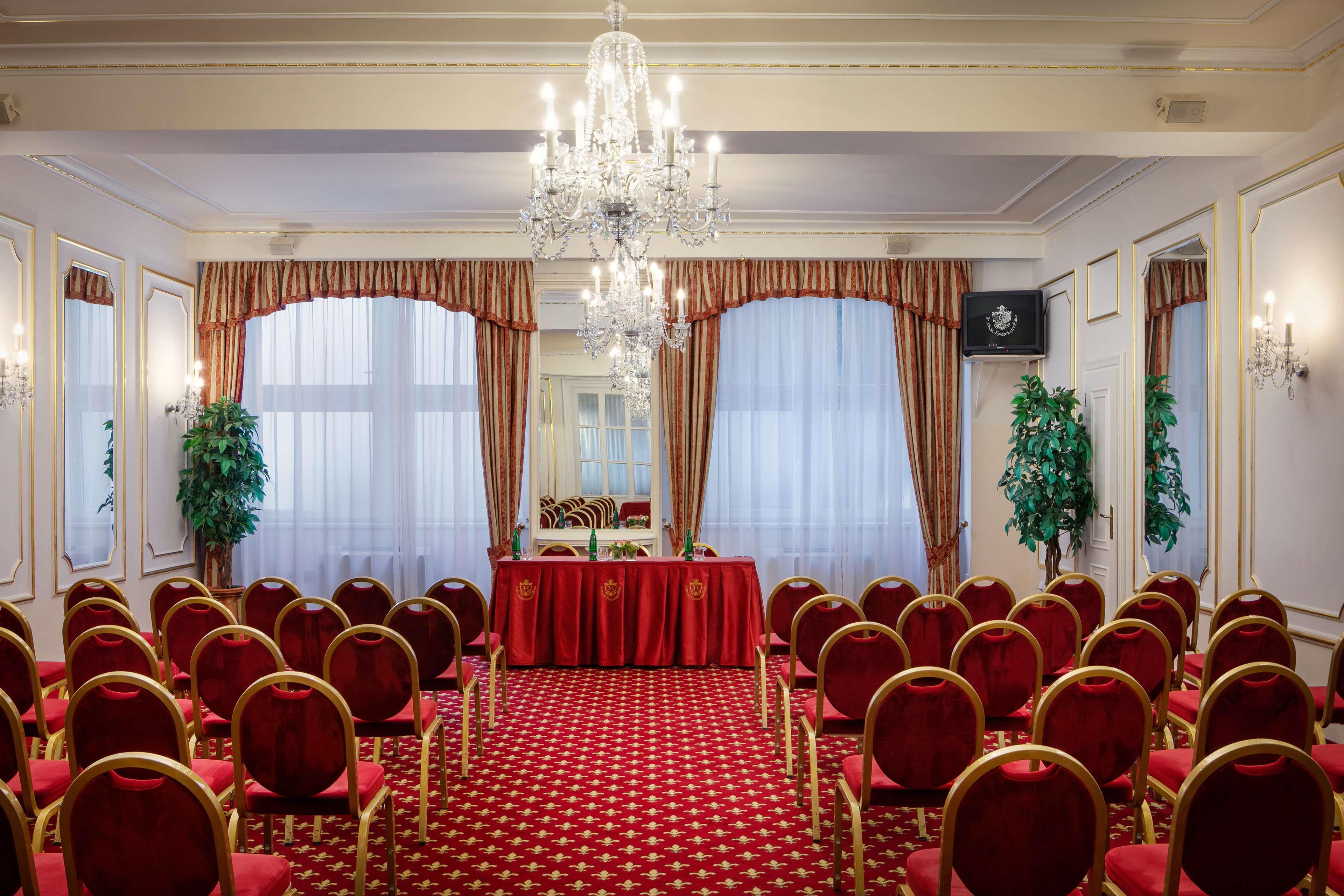 Ambassador Zlata Husa Praga Zewnętrze zdjęcie The ballroom